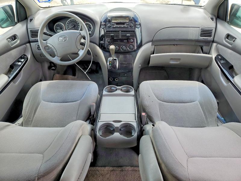 2004 Toyota Sienna VIN 5TDZA23CX4S109252 COPART salvage auction — NORMAL WEAR, Tx - Certificate Of Title, sold $300 on 2026-07-21 (photo 8)