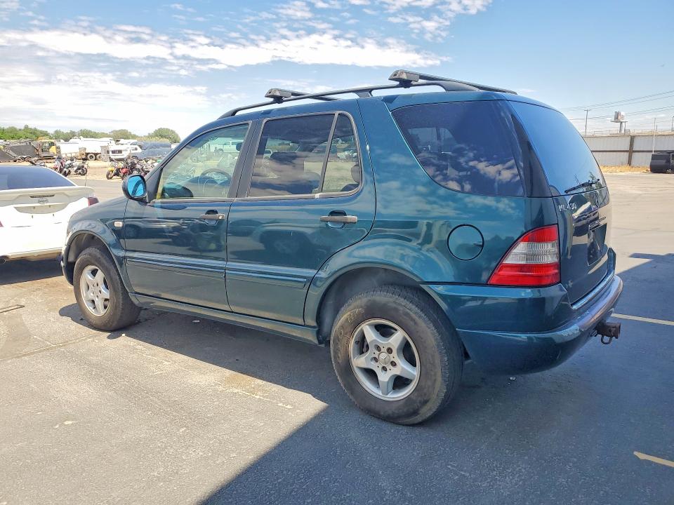 1999 Mercedes-benz M-klasse VIN 4JGAB72E6XA067394 COPART salvage auction — NORMAL WEAR, Id - Certificate Of Title (P), sold $725 on 2026-07-23 (photo 2)