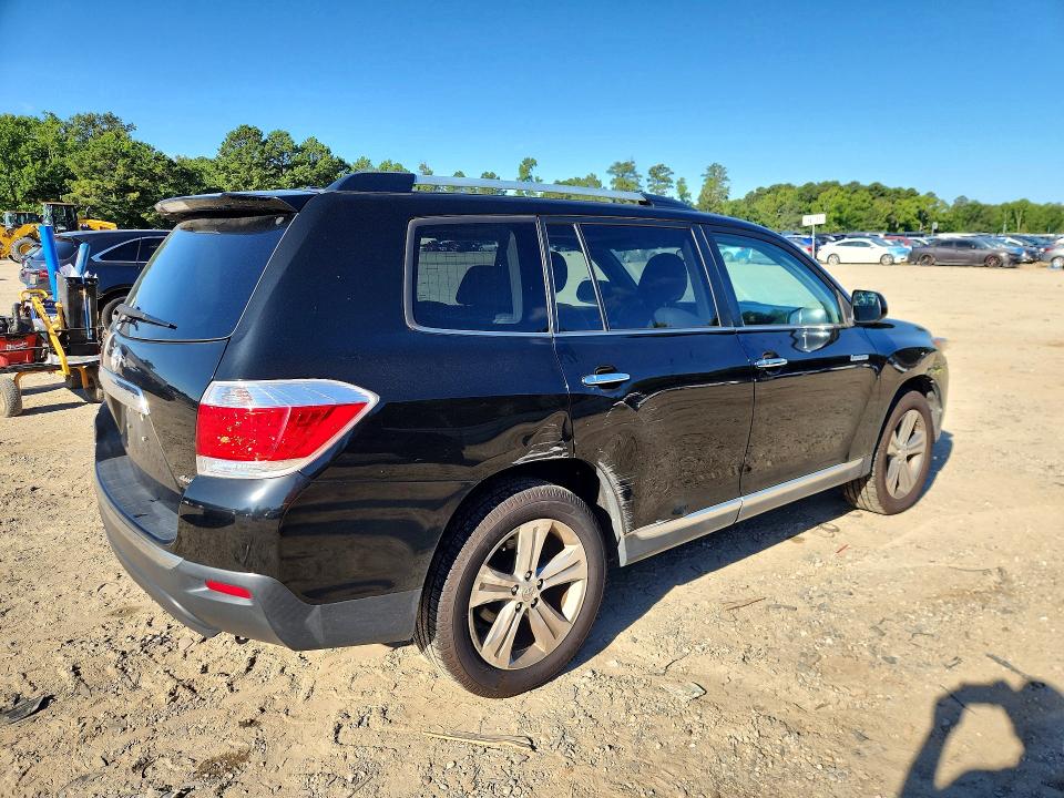 2013 Toyota Highlander VIN 5TDDK3EHXDS256466 COPART salvage auction — FRONT END, GA - CERTIFICATE OF TITLE, sold $2,600 on 2026-07-21 (photo 3)