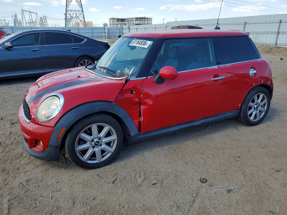 2012 Mini Cooper VIN WMWSV3C57CT385513 COPART salvage auction — FRONT END, CA - DIS/DLR/EXP ONLY CLEAN TITLE, sold $500 on 2026-07-20 (photo 1)