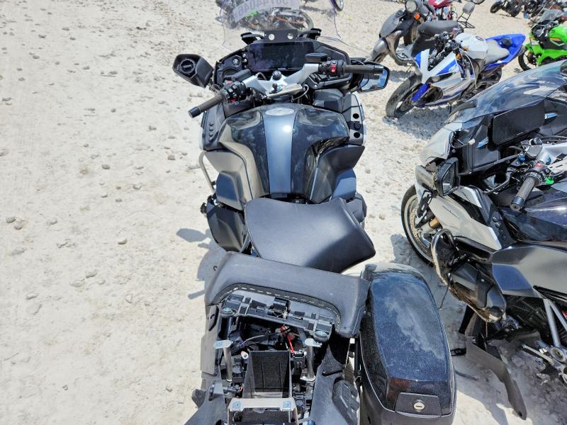 2024 BMW R VIN WB10L0303R6K21277 COPART salvage auction — SIDE, Tx - Salvage Vehicle Title, sold $2,400 on 2026-07-30 (photo 6)