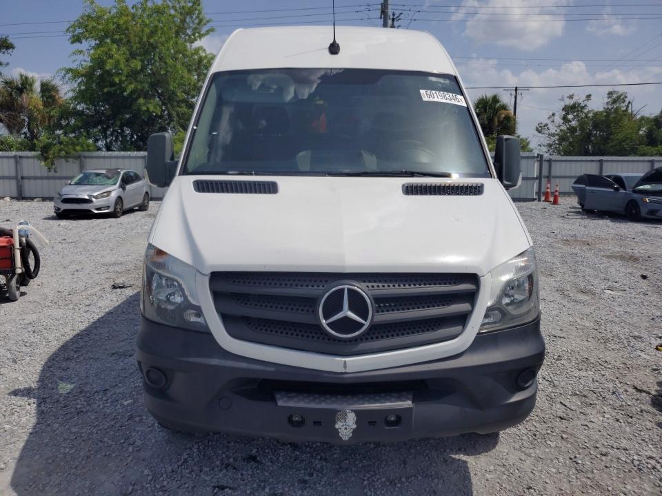 2018 Mercedes-benz Sprinter VIN WD3PE8CD1JP583520 COPART salvage auction — MINOR DENT/SCRATCHES, Fl - Certificate Of Title, sold $4,100 on 2026-07-27 (photo 5)