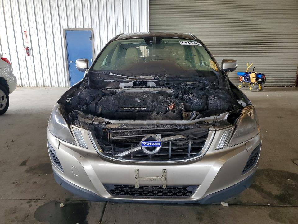 2013 Volvo Xc60 VIN YV4902DZ2D2413637 COPART salvage auction — Burn Engine, CA - SALVAGE CERTIFICATE, sold $125 on 2026-07-20 (photo 5)