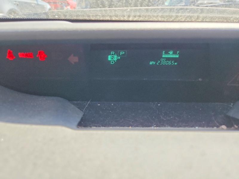 2006 Toyota Prius VIN JTDKB20UX63156216 COPART salvage auction — VANDALISM, CA - SALVAGE CERTIFICATE, sold $60 on 2026-07-30 (photo 9)