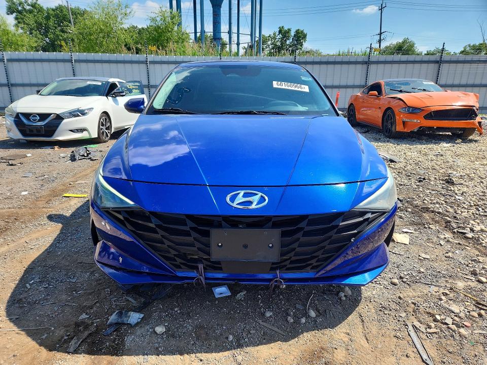2023 Hyundai Elantra VIN 5NPLS4AG4PH098246 COPART salvage auction — REAR END, Il - Certificate Of Title, sold $4,650 on 2026-07-31 (photo 5)
