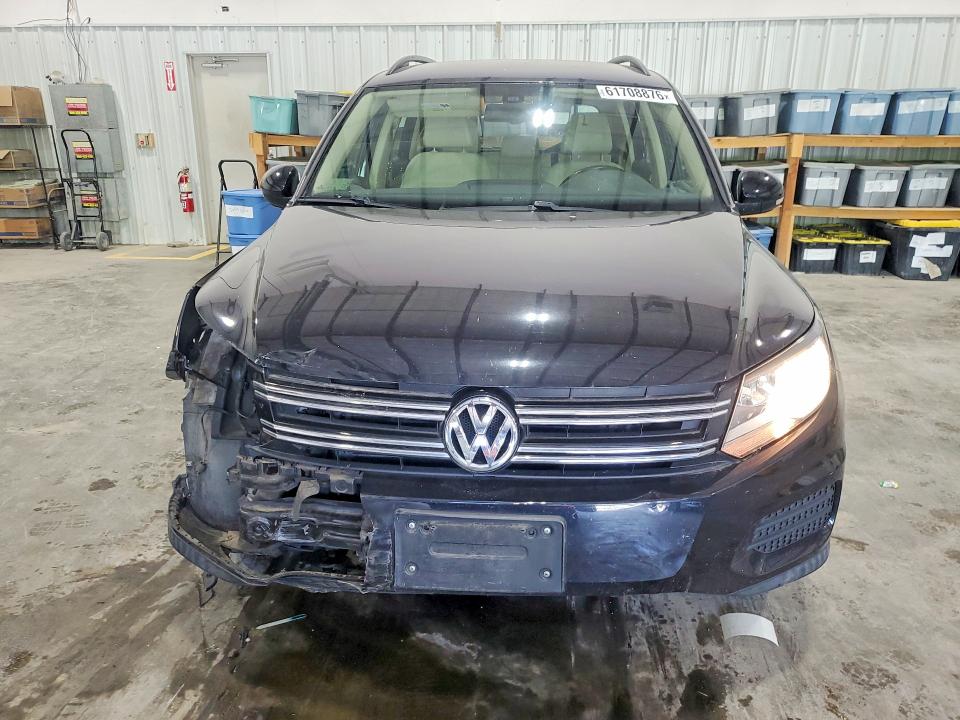 2017 Volkswagen Tiguan VIN WVGBV7AX7HK021678 COPART salvage auction — FRONT END, Ny - Mv-907A Salvage Certificate, sold $3,050 on 2026-08-12 (photo 5)