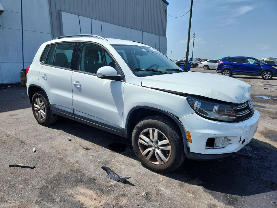 2017 Volkswagen Tiguan VIN WVGAV7AX4HW513010 COPART salvage auction — FRONT END, FL - CERTIFICATE OF DESTRUCTION, sold $350 on 2026-07-22 (photo 4)