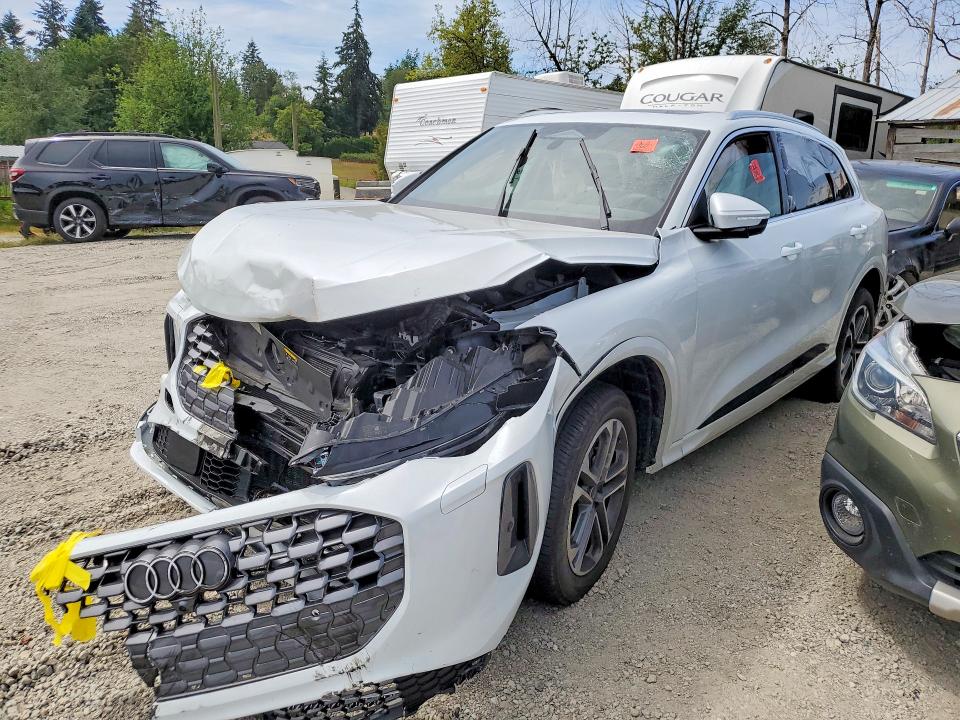 2026 Audi Q5 VIN WA12AAGU9T2019556 COPART salvage auction — FRONT END, AB - BOS - ACTIVE, sold $22,800 on 2026-07-22 (photo 1)