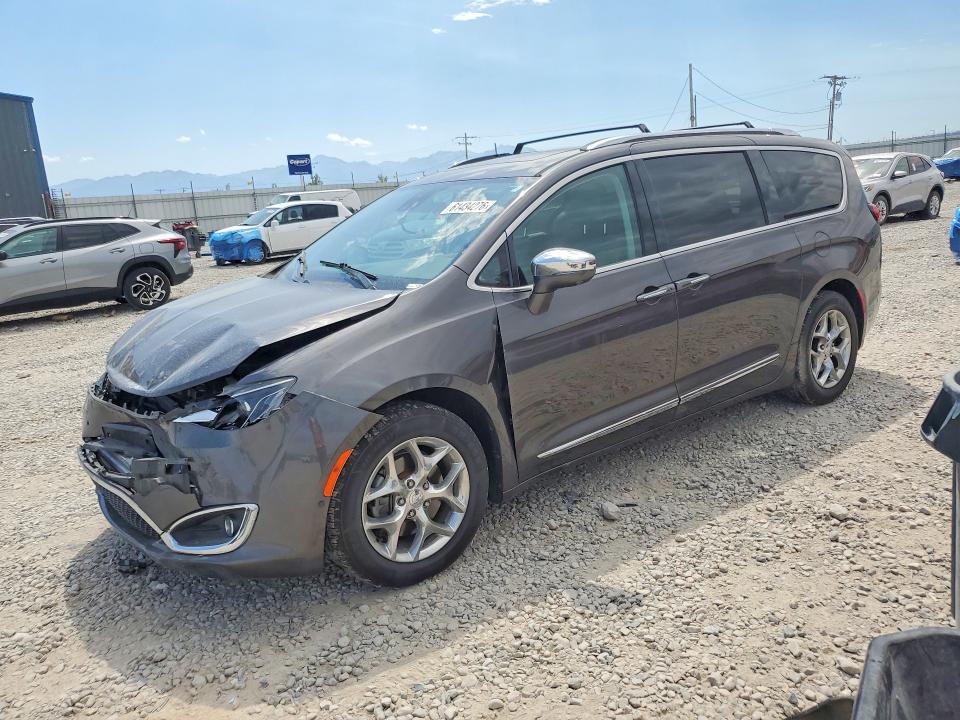 2018 Chrysler Pacifica VIN 2C4RC1GG6JR357763 COPART salvage auction — FRONT END, Ut - Salvage Certificate, sold $2,300 on 2026-08-21 (photo 1)