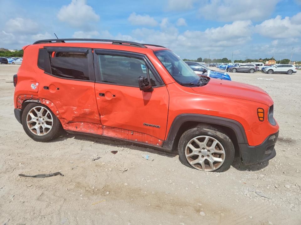 2015 Jeep Renegade VIN ZACCJABT1FPC20595 COPART salvage auction — SIDE, Salvage Title, sold $1,500 on 2026-08-13 (photo 4)