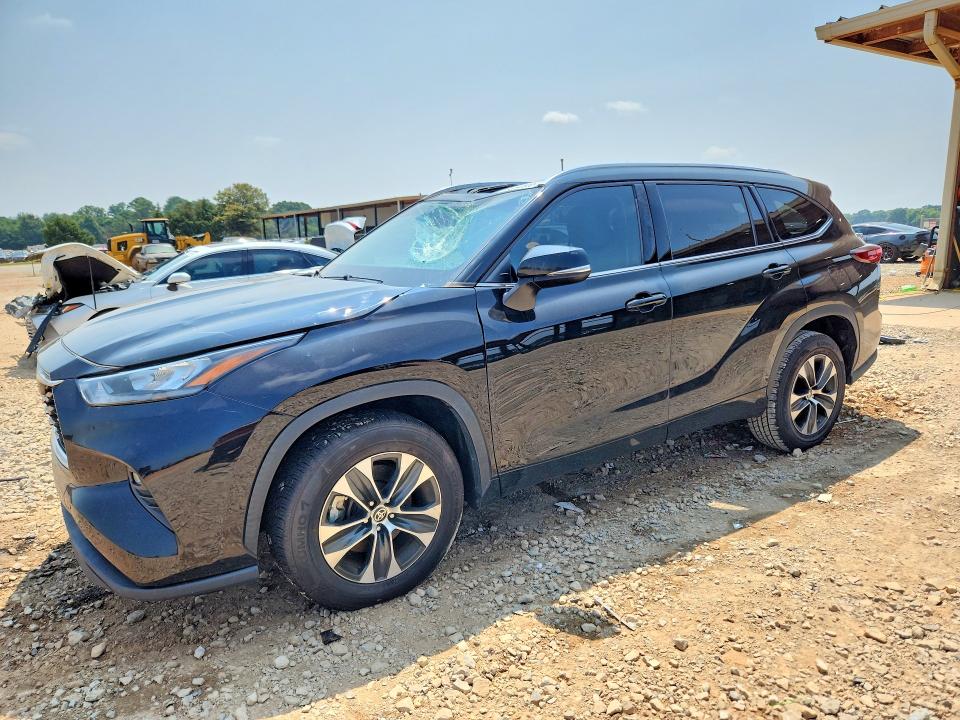 2020 Toyota Highlander VIN 5TDHZRAH5LS500044 — COPART salvage auction photo