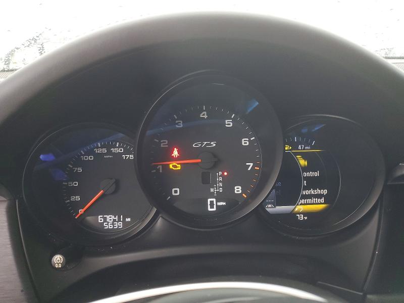 2018 Porsche Macan VIN WP1AG2A53JLB62001 COPART salvage auction — MINOR DENT/SCRATCHES, Nc - Dealer Only Clean Title (P), sold $19,500 on 2026-07-29 (photo 9)