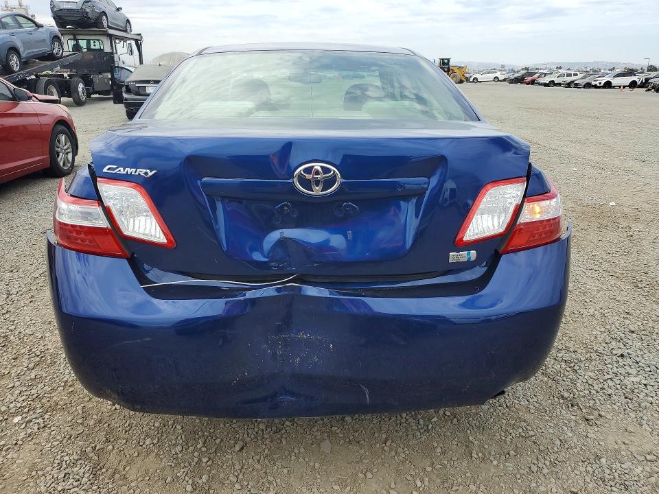 2007 Toyota Camry hybrid VIN JTNBB46K473005337 COPART salvage auction — NORMAL WEAR, MO - CERTIFICATE OF TITLE, sold $2,100 on 2026-07-24 (photo 6)