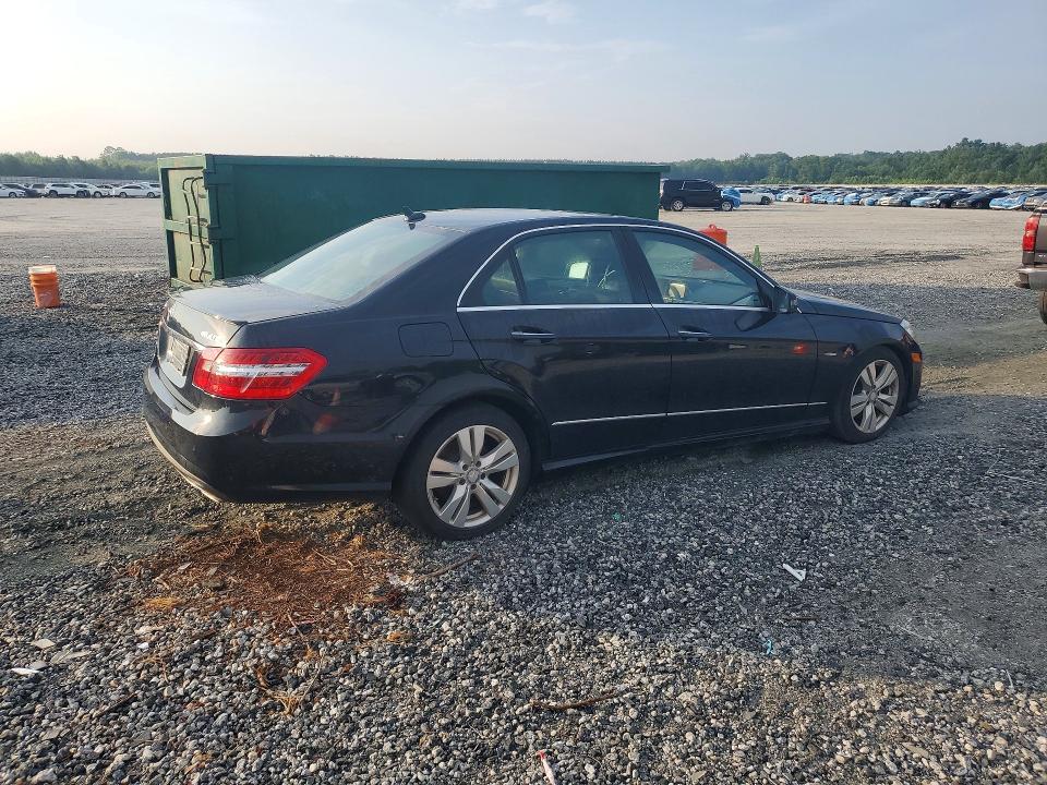 2011 Mercedes-benz E-class VIN WDDHF2EB6BA455817 COPART salvage auction — MINOR DENT/SCRATCHES, SC - CERTIFICATE OF TITLE, sold $625 on 2026-07-20 (photo 3)