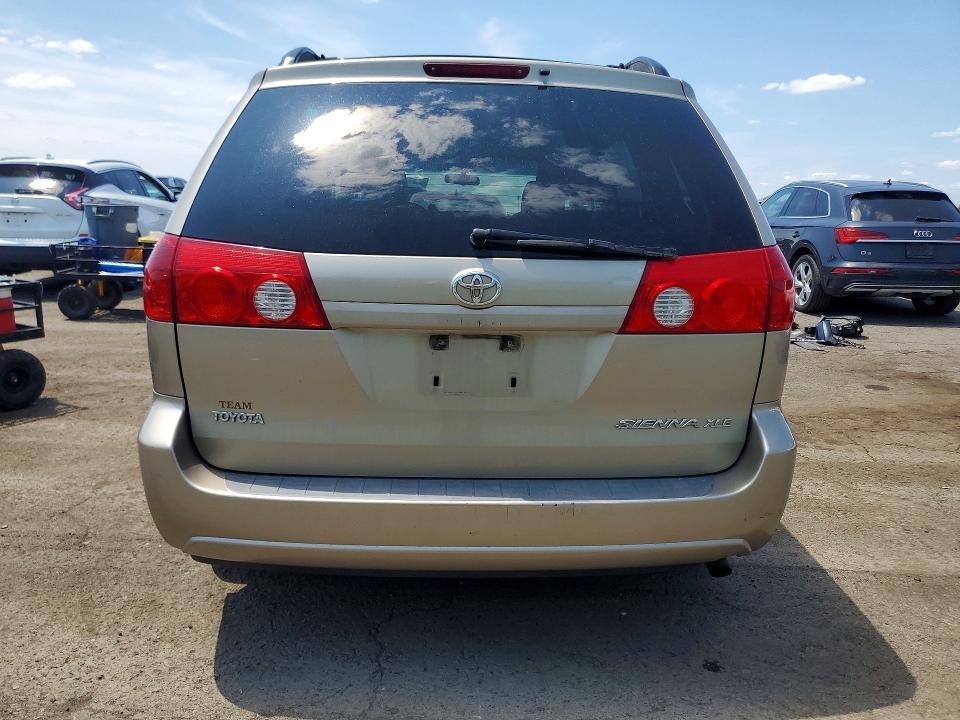 2006 Toyota Sienna VIN 5TDZA22C46S397757 COPART salvage auction — NORMAL WEAR, PA - CERT OF TITLE, sold $1,900 on 2026-07-28 (photo 6)