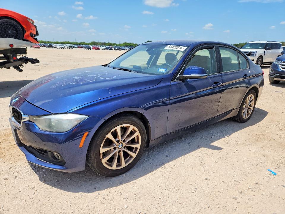 2016 BMW VIN WBA8E1G5XGNT99425 COPART salvage auction — MINOR DENT/SCRATCHES, Tx - Certificate Of Title, sold $1,500 on 2026-08-13 (photo 1)