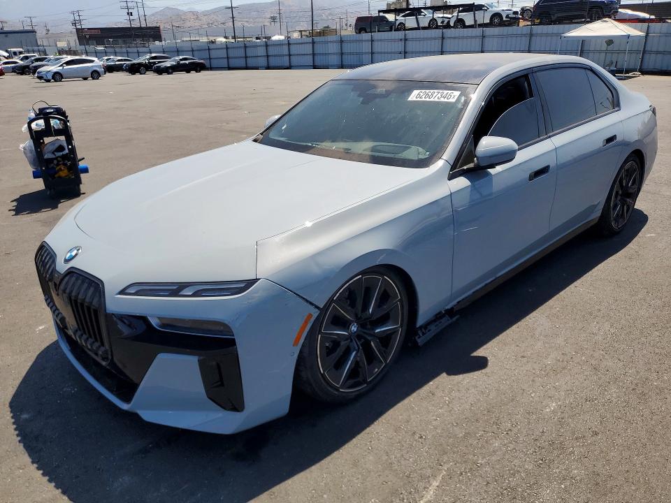 2025 BMW 7 series VIN WBA23EH01SCU79495 COPART salvage auction — REAR END, CA - DIS/DLR/EXP ONLY CLEAN TITLE, sold $45,000 on 2026-08-17 (photo 1)