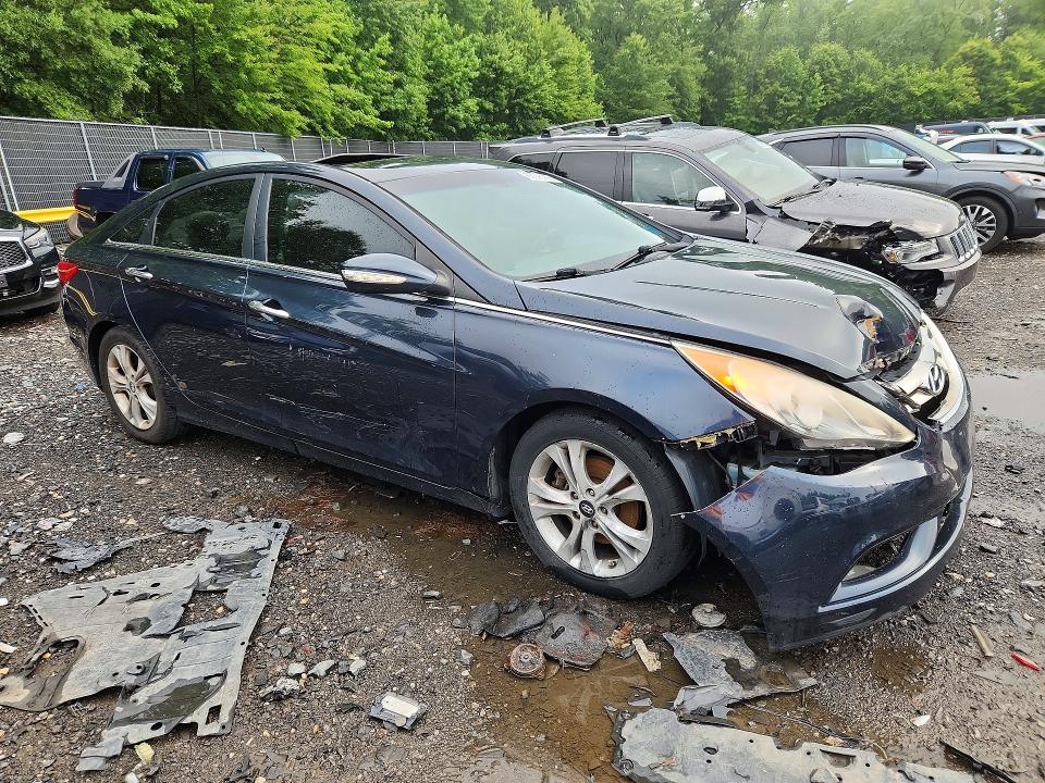 2013 Hyundai Sonata VIN 5NPEC4AC5DH638086 COPART salvage auction — FRONT END, Md - Cert Of Salvage > 75% Damage, sold $325 on 2026-07-17 (photo 4)