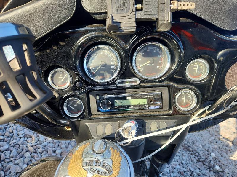 2001 Harley-davidson Flhtpi VIN 1HD1FMW111Y615930 COPART salvage auction — MINOR DENT/SCRATCHES, Wi - Certificate Of Title, sold $600 on 2026-07-27 (photo 7)