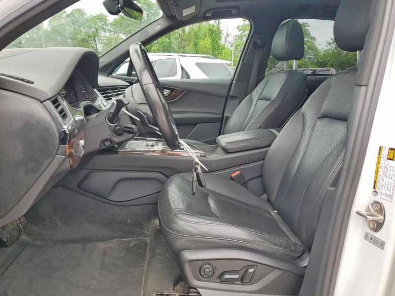 2017 Audi VIN WA1VAAF77HD039907 COPART salvage auction — MINOR DENT/SCRATCHES, Fl - Certificate Of Title, sold $4,800 on 2026-07-23 (photo 7)