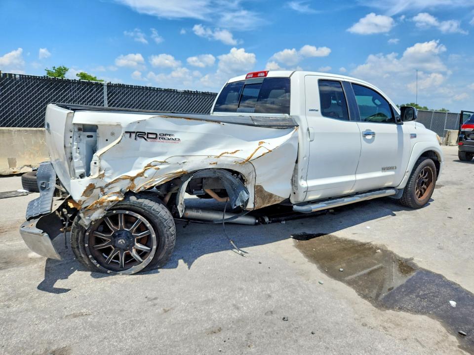 2008 Toyota Tundra VIN 5TBRV58108S482439 COPART salvage auction — UNDERCARRIAGE, Fl - Cert Of Title Slvg Rebuildable, sold $2,800 on 2026-07-30 (photo 3)