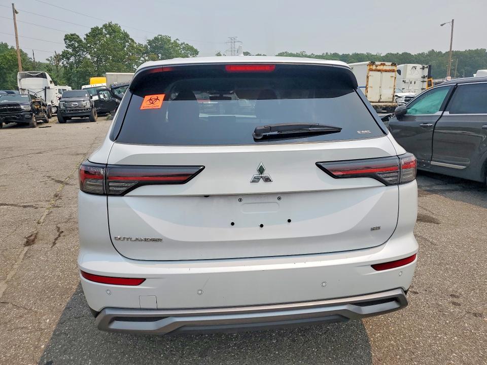 2025 Mitsubishi Outlander VIN JA4J4VA84SZ019329 COPART salvage auction — FRONT END, Ky - Certificate Of Title (P), sold $9,900 on 2026-07-20 (photo 6)