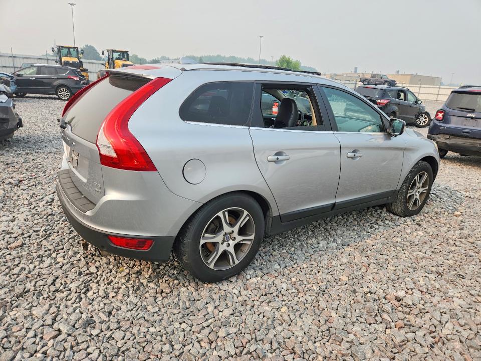 2012 Volvo Xc60 VIN YV4902DZ7C2321034 COPART salvage auction — SIDE, Wi - Junked Vehicle Bill Of Sale, sold $275 on 2026-08-17 (photo 3)