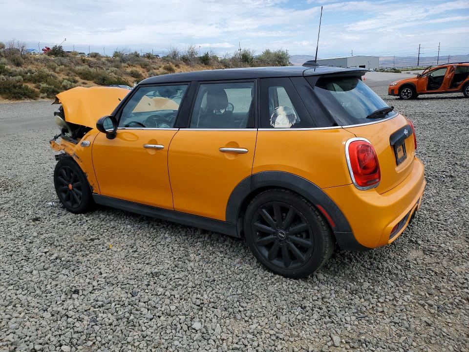 2015 Mini Cooper VIN WMWXU3C55F2B56558 COPART salvage auction — FRONT END, NV - SALVAGE TITLE, sold $425 on 2026-09-03 (photo 2)