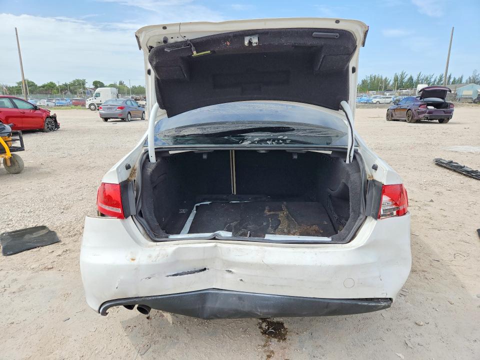 2011 Audi A4 VIN WAUEFAFLXBN039449 COPART salvage auction — REAR END, FL - CERT OF TTL-REBUILT&SLVG RBLD, sold $250 on 2026-07-30 (photo 6)