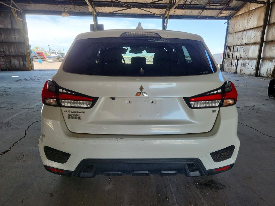 2021 Mitsubishi Outlander VIN JA4ARUAU9MU009887 COPART salvage auction — NORMAL WEAR, Az - Certificate Of Title, sold $1,850 on 2026-07-29 (photo 6)