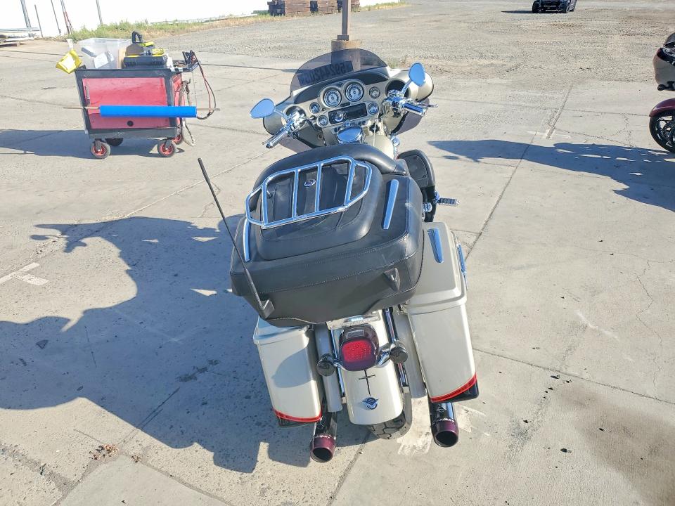 2006 Harley-davidson FLHTCUSE VIN 1HD1PRE3X6Y950866 COPART salvage auction — SIDE, CA - SALVAGE CERTIFICATE, sold $1,950 on 2026-07-19 (photo 4)