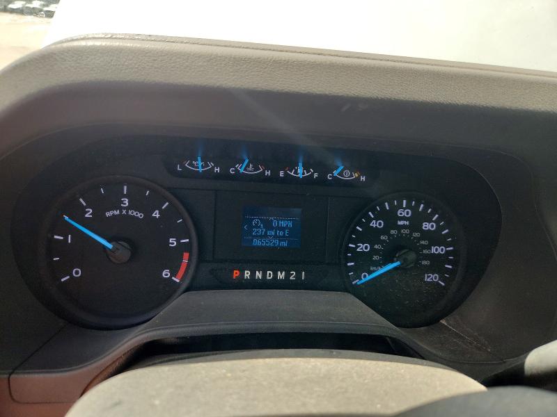 2023 Ford Econoline VIN 1FDWE3FK1PDD26510 COPART salvage auction — NORMAL WEAR, TX - CERTIFICATE OF TITLE, sold $11,500 on 2026-07-27 (photo 9)