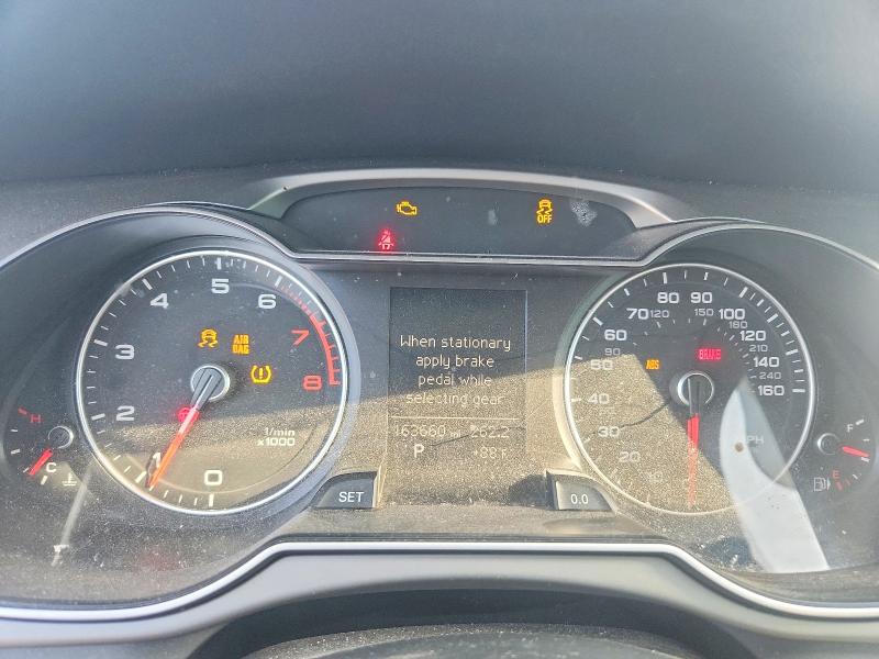 2015 Audi A4 VIN WAUAFAFL0FN007761 COPART salvage auction — MINOR DENT/SCRATCHES, Tx - Certificate Of Title, sold $575 on 2026-07-09 (photo 9)