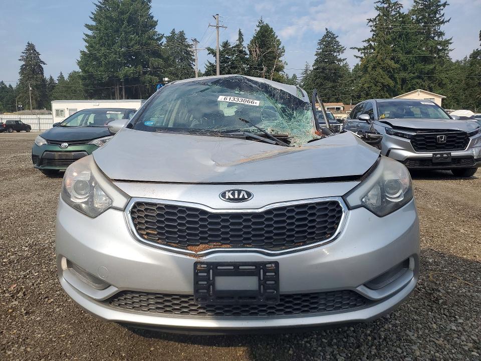 2014 Kia Forte VIN KNAFX4A68E5217416 COPART salvage auction — FRONT END, Wa - Bill Of Sale, sold $425 on 2026-07-24 (photo 5)