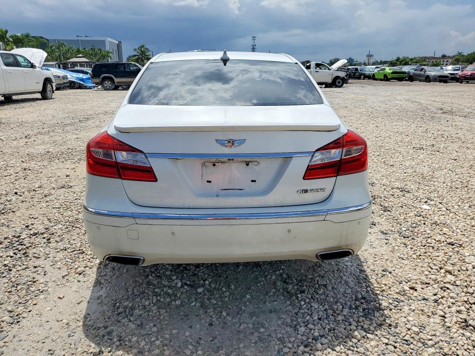 2012 Hyundai Genesis VIN KMHGC4DD0CU198548 COPART salvage auction — MINOR DENT/SCRATCHES, FL - CERT OF TITLE SLVG REBUILDABLE, sold $1,450 on 2026-07-31 (photo 6)
