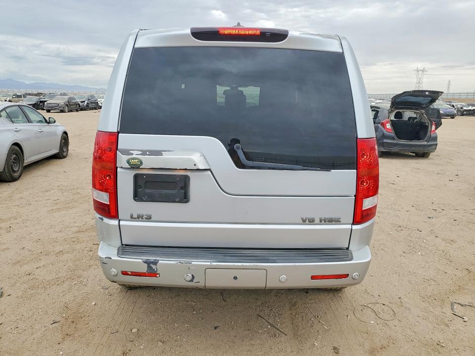 2006 Land rover Lr3 VIN SALAG25426A408504 COPART salvage auction — MINOR DENT/SCRATCHES, CA - DIS/DLR/EXP LIEN PAPERS-SALV, sold $375 on 2026-07-20 (photo 6)