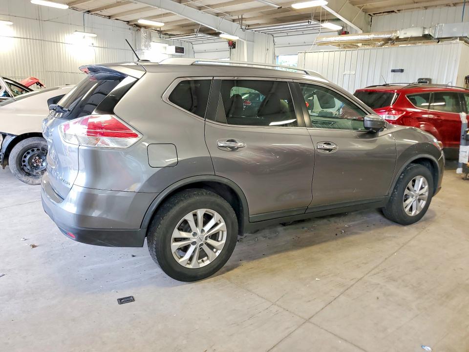 2016 Nissan Rogue VIN KNMAT2MVXGP700946 COPART salvage auction — MINOR DENT/SCRATCHES, Mn - Cert Of Title-Prior Salvage, sold $350 on 2026-07-28 (photo 3)