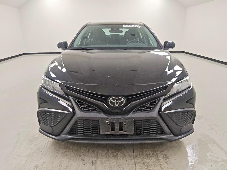 2023 Toyota Camry VIN 4T1G11AK0PU187319 COPART salvage auction — MINOR DENT/SCRATCHES, MN - CERTIFICATE OF TITLE, sold $15,300 on 2026-07-30 (photo 5)