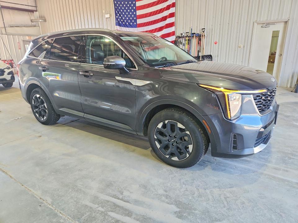 2024 Kia Sorento VIN 5XYRL4JC2RG273883 COPART salvage auction — SIDE, Tx - Certificate Of Title, sold $12,900 on 2026-07-15 (photo 4)