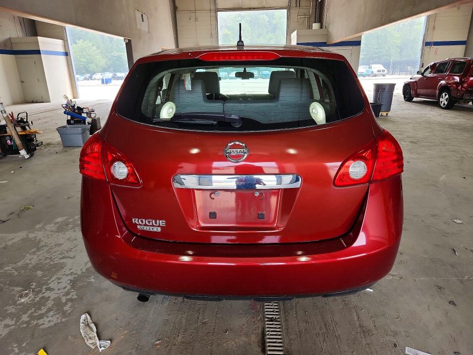 2014 Nissan Rogue VIN JN8AS5MT0EW613471 COPART salvage auction — FRONT END, VA - CERT OF TITLE - SALVAGE, sold $450 on 2026-07-31 (photo 6)