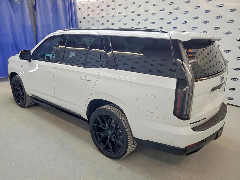 2025 Cadillac Escalade VIN 1GYS9FRL6SR382977 COPART salvage auction — MINOR DENT/SCRATCHES, TX - SALVAGE VEHICLE TITLE, sold $92,500 on 2026-07-31 (photo 2)