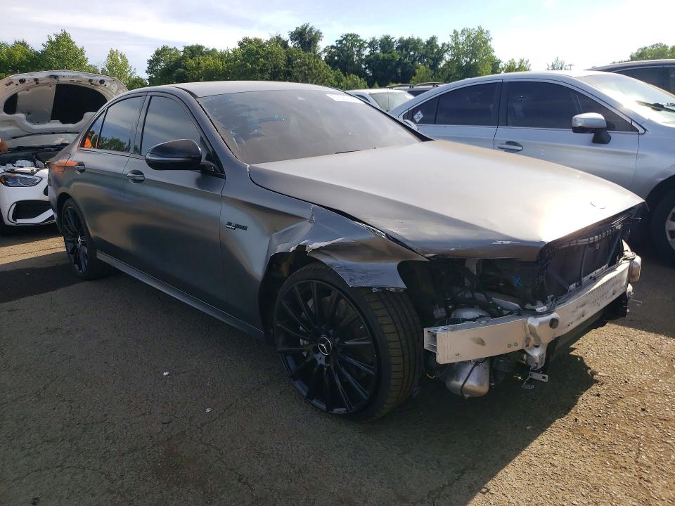 2017 Mercedes-benz E-klasse amg VIN WDDZF6EB7HA246882 COPART salvage auction — FRONT END, CT - CERT OF TITLE-SALVAGE, sold $11,100 on 2026-08-25 (photo 4)