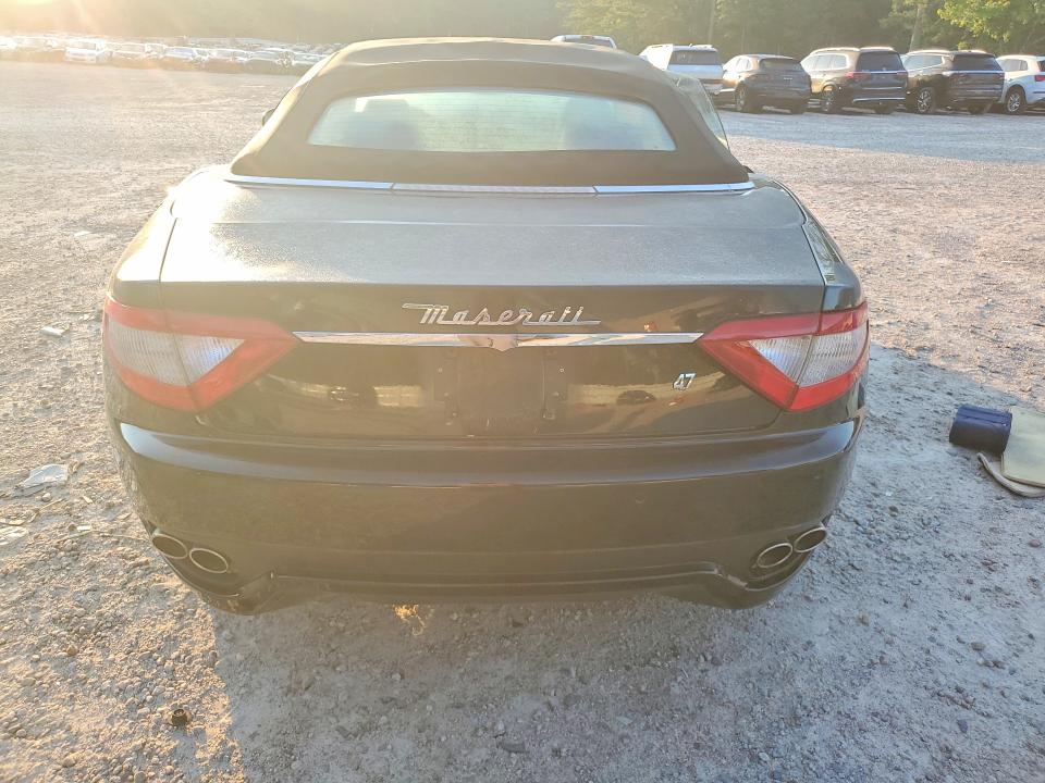 2011 Maserati Granturismo VIN ZAM45KMA4B0056491 COPART salvage auction — MINOR DENT/SCRATCHES, NC - NON PUBLIC CLEAN TITLE, sold $8,200 on 2026-07-17 (photo 6)