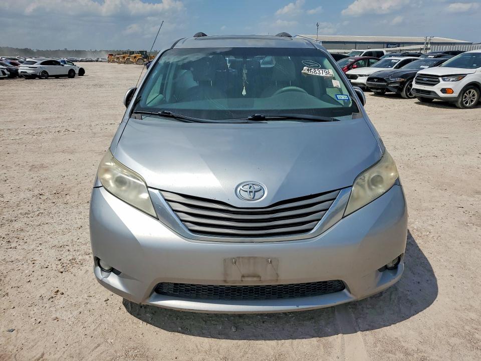 2013 Toyota Sienna VIN 5TDYK3DC9DS394118 COPART salvage auction — REAR END, Tx - Salvage Vehicle Title, sold $1,550 on 2026-07-17 (photo 5)