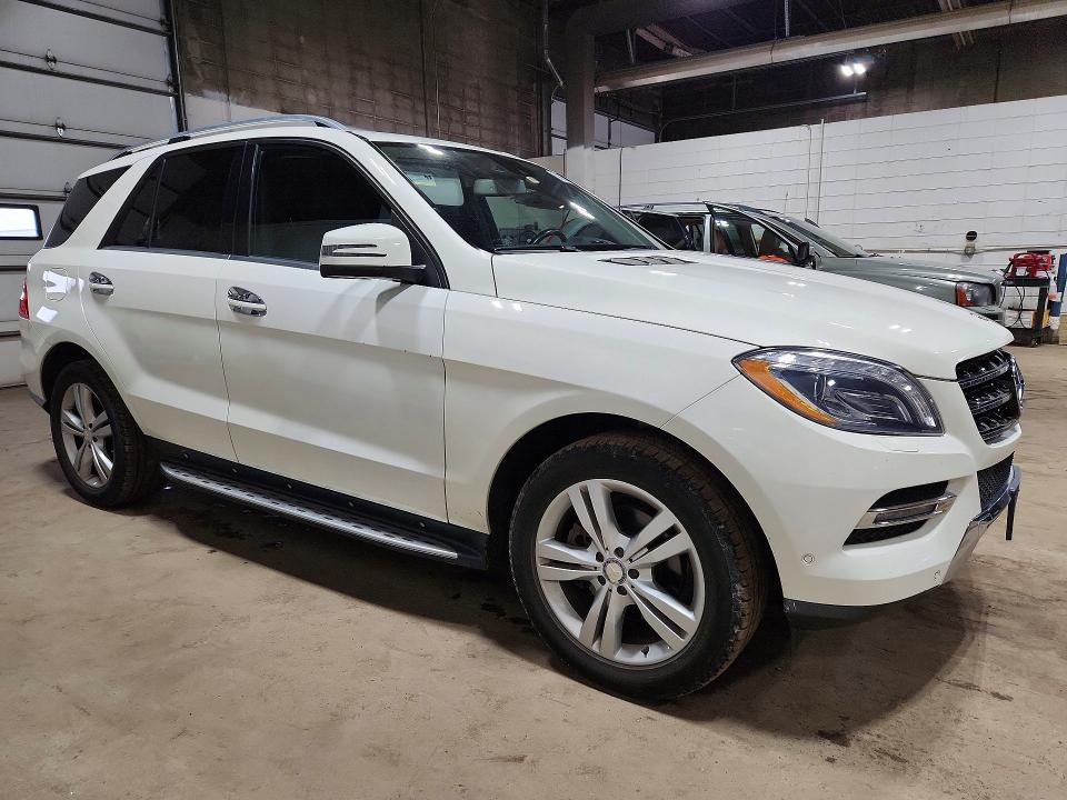 2013 Mercedes-benz M-klasse VIN 4JGDA5HB0DA207548 COPART salvage auction — HAIL, Mn - Cert Of Title-Salvage, sold $6,400 on 2026-08-04 (photo 4)