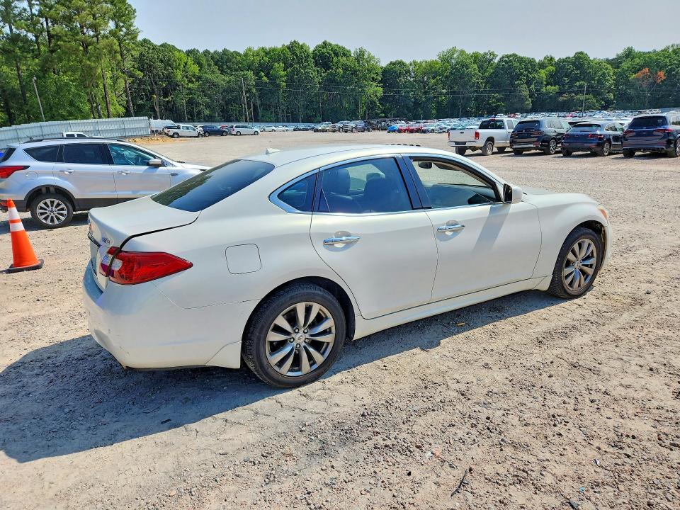 2013 Infiniti M VIN JN1BY1ARXDM605049 COPART salvage auction — UNDERCARRIAGE, Nc - Salvage Certificate Of Title, sold $1,950 on 2026-07-31 (photo 3)