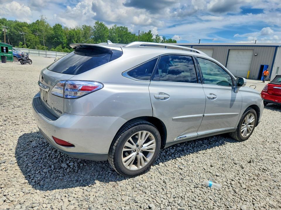 2011 Lexus Rx 450h VIN JTJBC1BA1B2423900 COPART salvage auction — MECHANICAL, MA - CERTIFICATE OF TITLE, sold $2,500 on 2026-07-23 (photo 3)