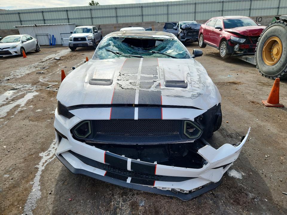 2019 Ford Mustang VIN 1FA6P8CF2K5153026 COPART salvage auction — ROLLOVER, Nm - Cert Of Title-Salvage, sold $7,400 on 2026-08-20 (photo 5)