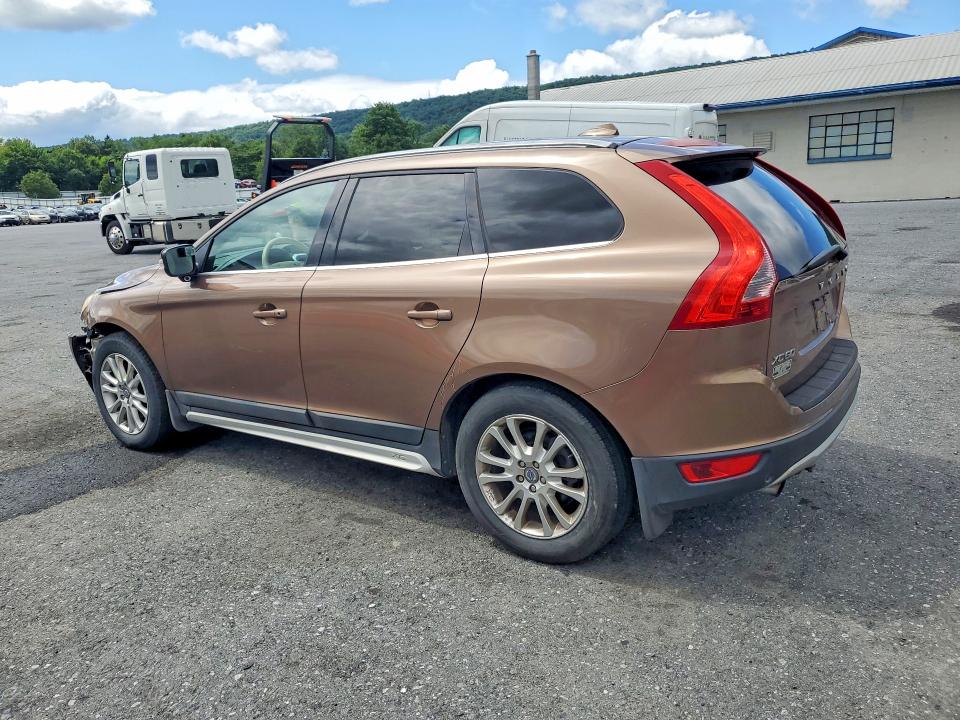 2010 Volvo Xc60 VIN YV4992DZ5A2074082 COPART salvage auction — FRONT END, PA - CERTIFICATE OF SALVAGE, sold $400 on 2026-08-04 (photo 2)