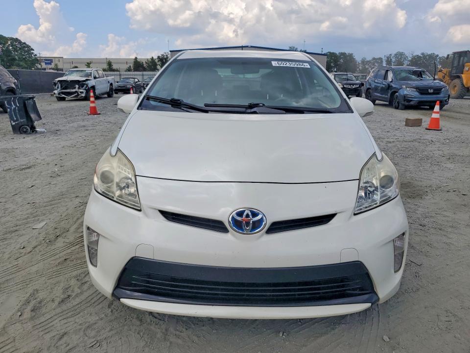 2015 Toyota Prius VIN JTDKN3DU8F0410840 COPART salvage auction — MECHANICAL, SC - CERT OF TITLE-SALVAGE WATER, sold $2,750 on 2026-07-08 (photo 5)